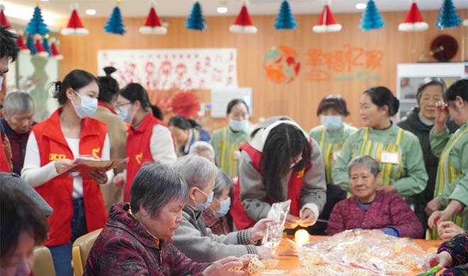 情暖腊八，，浙商南宫官网进行多样活动弘扬新风尚