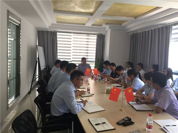 公司党委书记、董事长袁仁军赴云南南宫官网发展“不忘初心、 服膺使命”主题教育蹲点调研