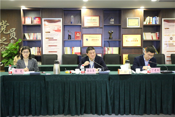 公司进行2020年优良校招生座谈会