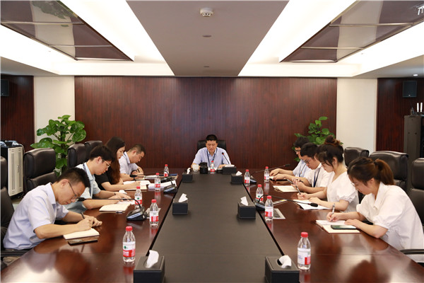 公司党委书记、、、董事长袁仁军以通常党员身份参与党支部党史学习教育专题组织生涯会